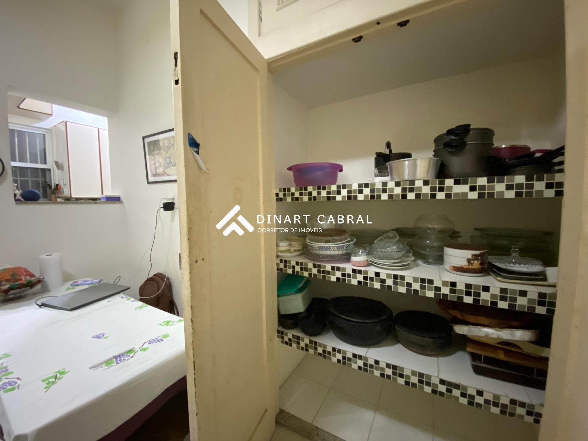 Apartamento à venda com 4 quartos, 1 suíte, 1 vaga e 198m² no Copacabana, Rio de Janeiro (RJ) — foto 27 de 30