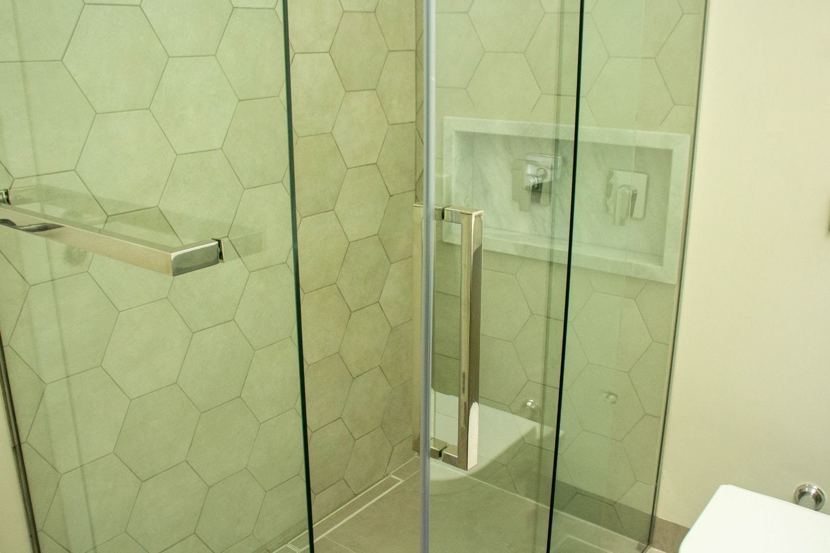 Casa à venda com 3 quartos, 3 suítes, 6 vagas e 264m² no Alphaville 3, Votorantim (SP) — foto 27 de 30