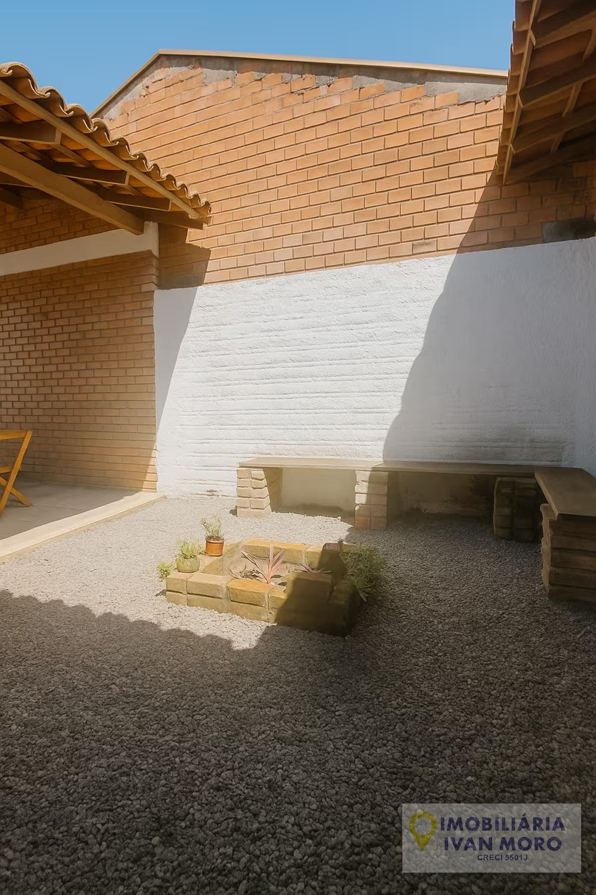 Casa para alugar com 3 quartos, 1 suíte e 2 vagas no Daniela, Florianópolis (SC) — foto 3 de 11
