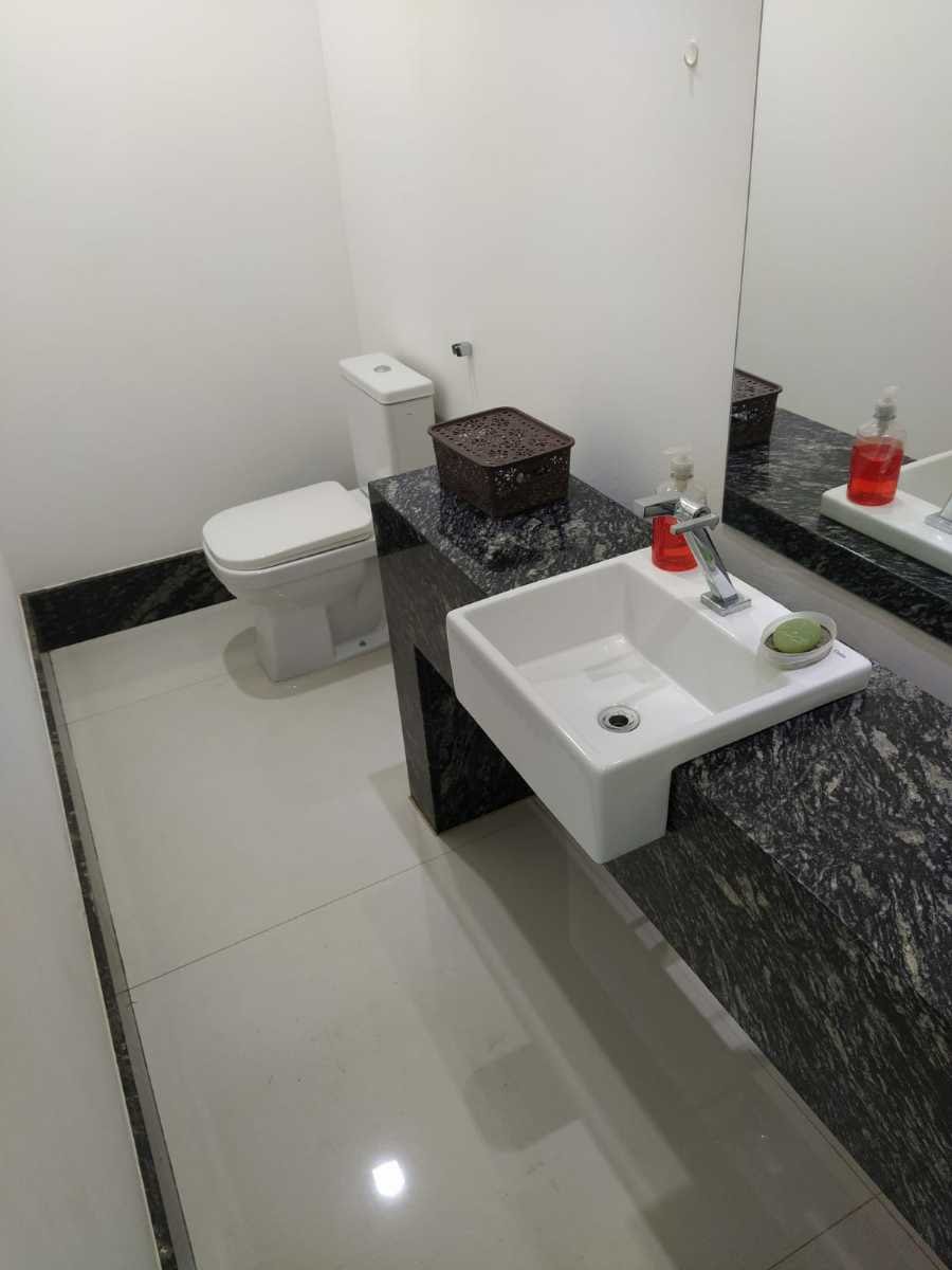 Casa à venda com 9 quartos, 1 suíte, 5 vagas e 850m² no Condomínio Belvedere, Esmeraldas (MG) — foto 27 de 30