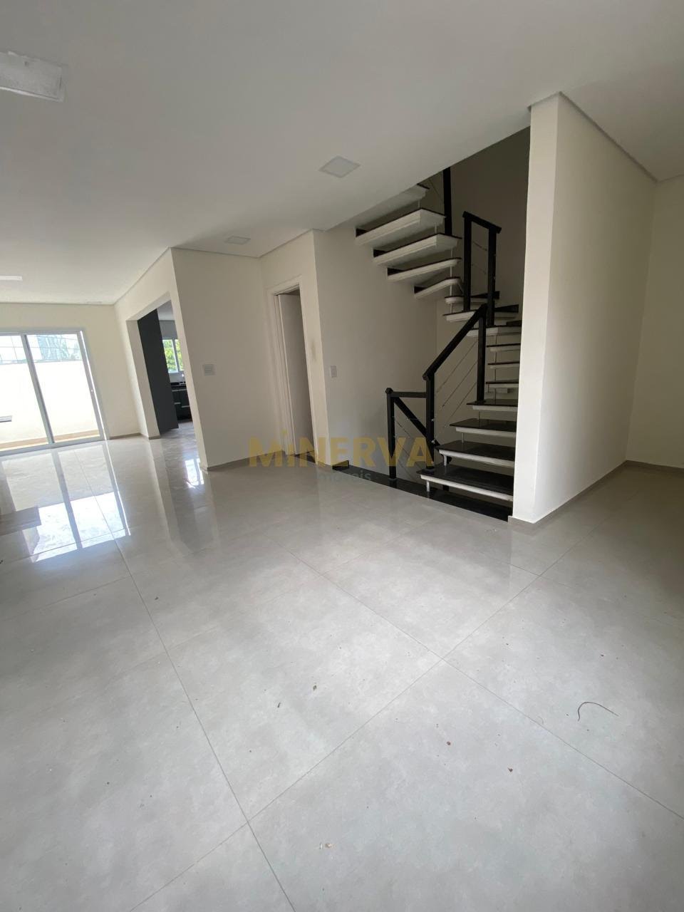 Casa à venda com 3 quartos, 1 suíte, 4 vagas e 187m² no Parque Renato Maia, Guarulhos (SP) — foto 11 de 24
