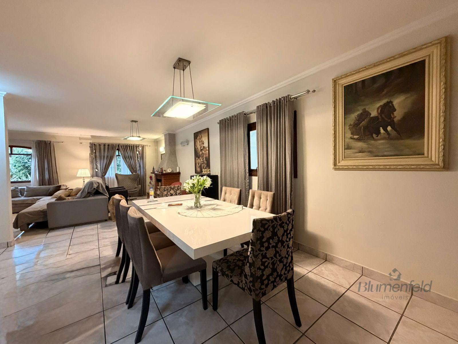 Casa para alugar com 3 quartos, 3 suítes, 6 vagas e 250m² no Condomínio Arujazinho IV, Arujá (SP) — foto 17 de 30