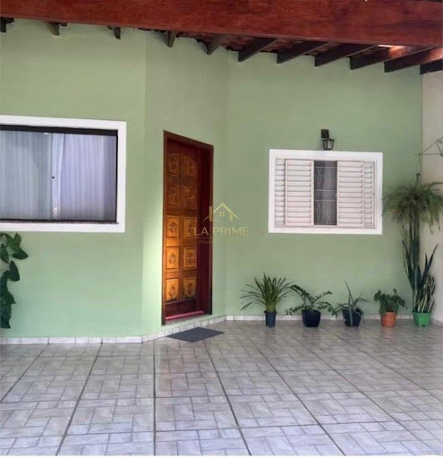 Casa de Condomínio em Parque São Bento - Sorocaba, SP- Com piscina - 2 dormitórios - 2 Banheiros - 2 vagas