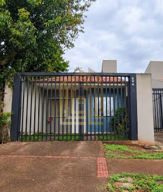 Casa à Venda em 14 de Novembro, Cascavel - 2 Dormitórios