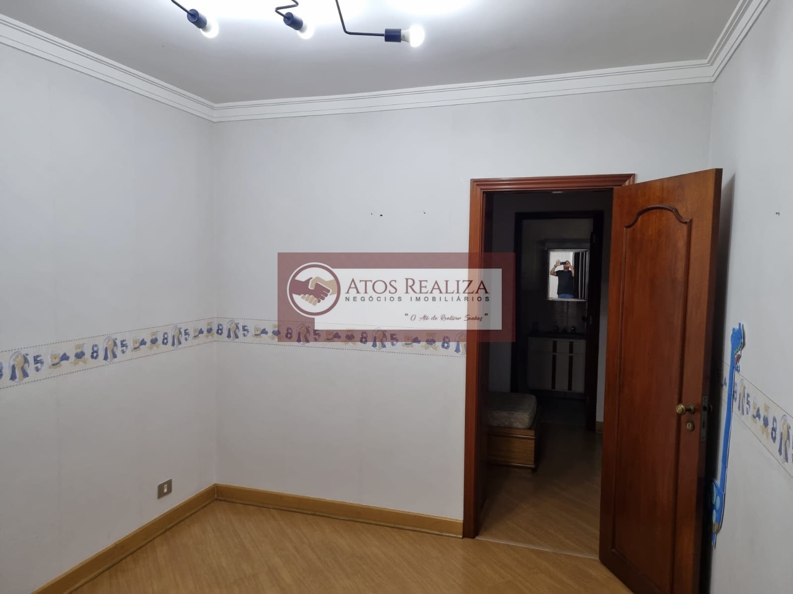 Casa à venda com 5 quartos, 1 suíte, 4 vagas e 172m² no Santo Amaro, São Paulo (SP) — foto 24 de 26