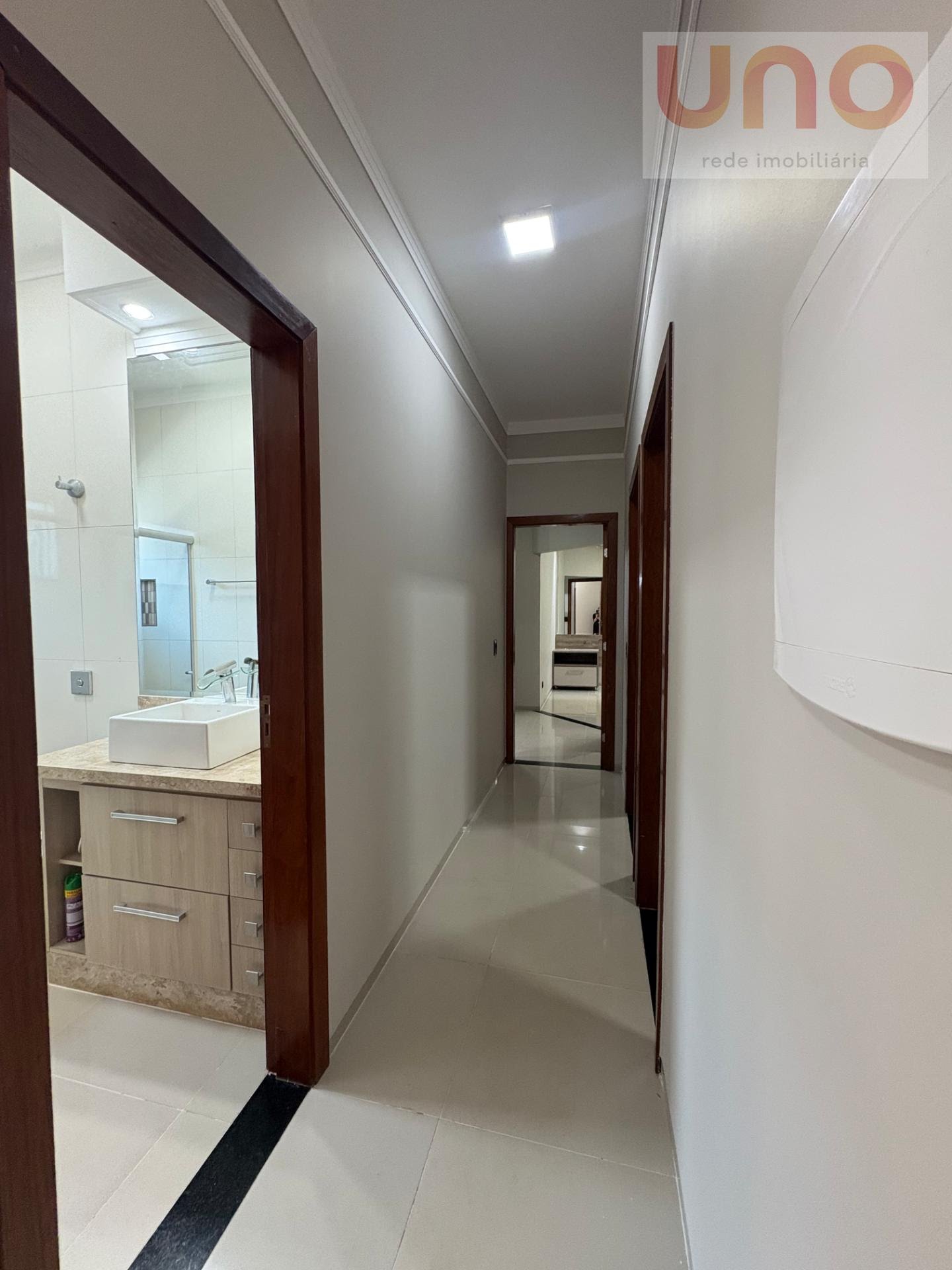 Casa à venda com 3 quartos, 1 suíte, 4 vagas e 155m² no Vila Ipiranga, Campo Grande (MS) — foto 24 de 30