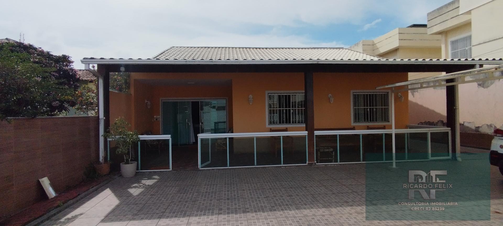 Casa à venda com 5 quartos, 2 suítes, 3 vagas e 560m² no Costazul, Rio das Ostras (RJ) — foto 2 de 30