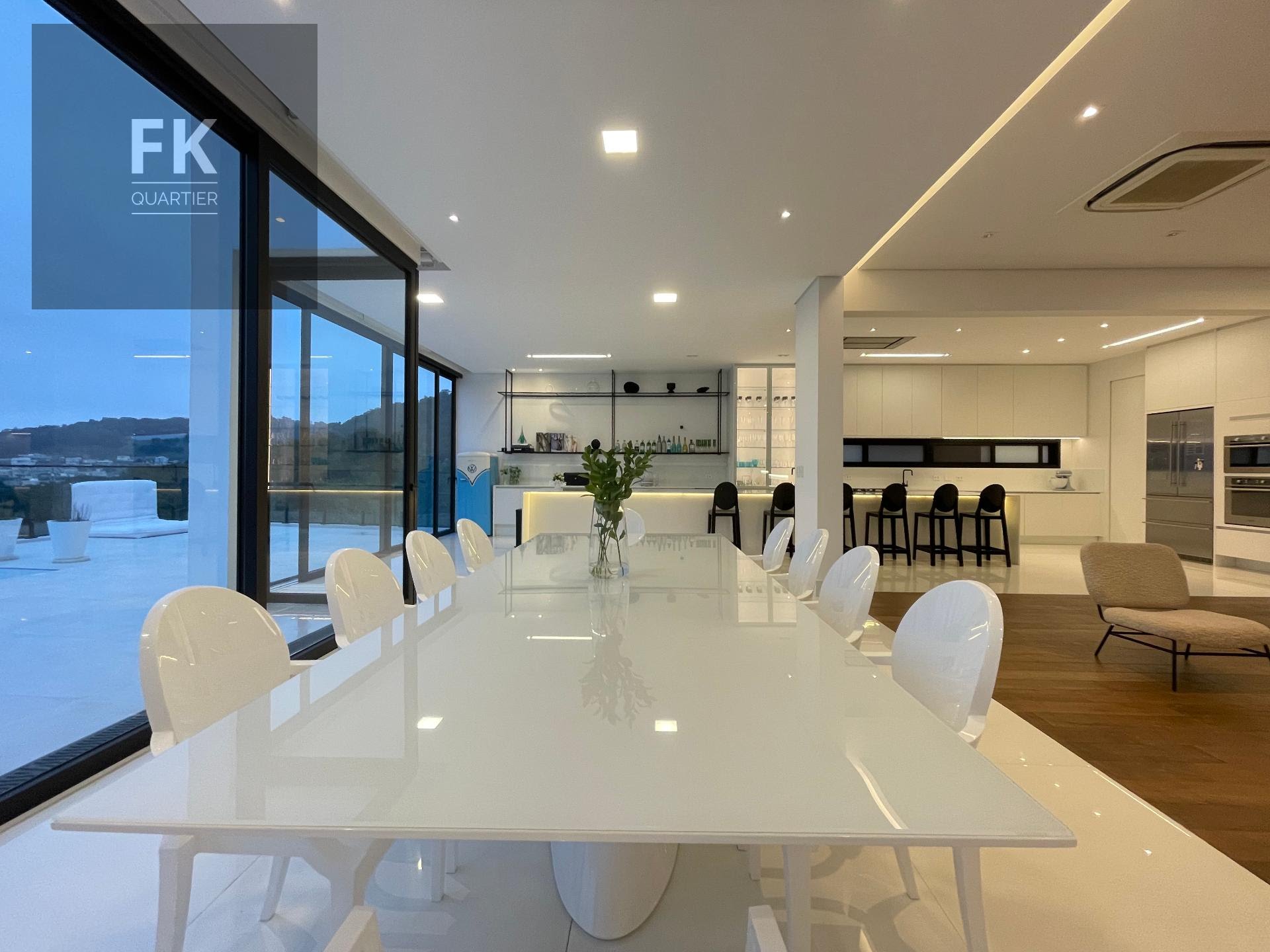 Casa para alugar com 4 quartos, 4 suítes, 4 vagas e 495m² no Tamboré, Santana de Parnaíba (SP) — foto 7 de 30