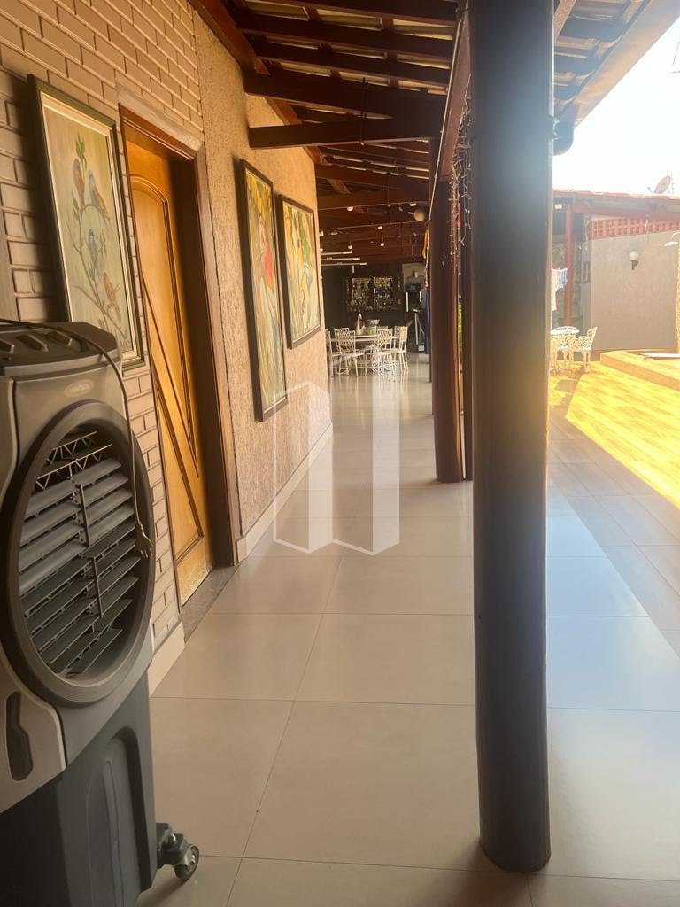 Casa à venda com 3 quartos, 1 suíte, 4 vagas e 240m² no Vila Anchieta, Goiânia (GO) — foto 3 de 26
