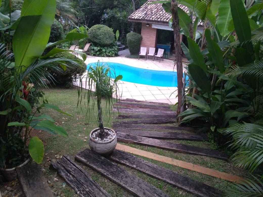 Casa à venda com 4 quartos, 5 banheiros, 4 vagas e 400m² no Toninhas, Ubatuba (SP) — foto 8 de 24