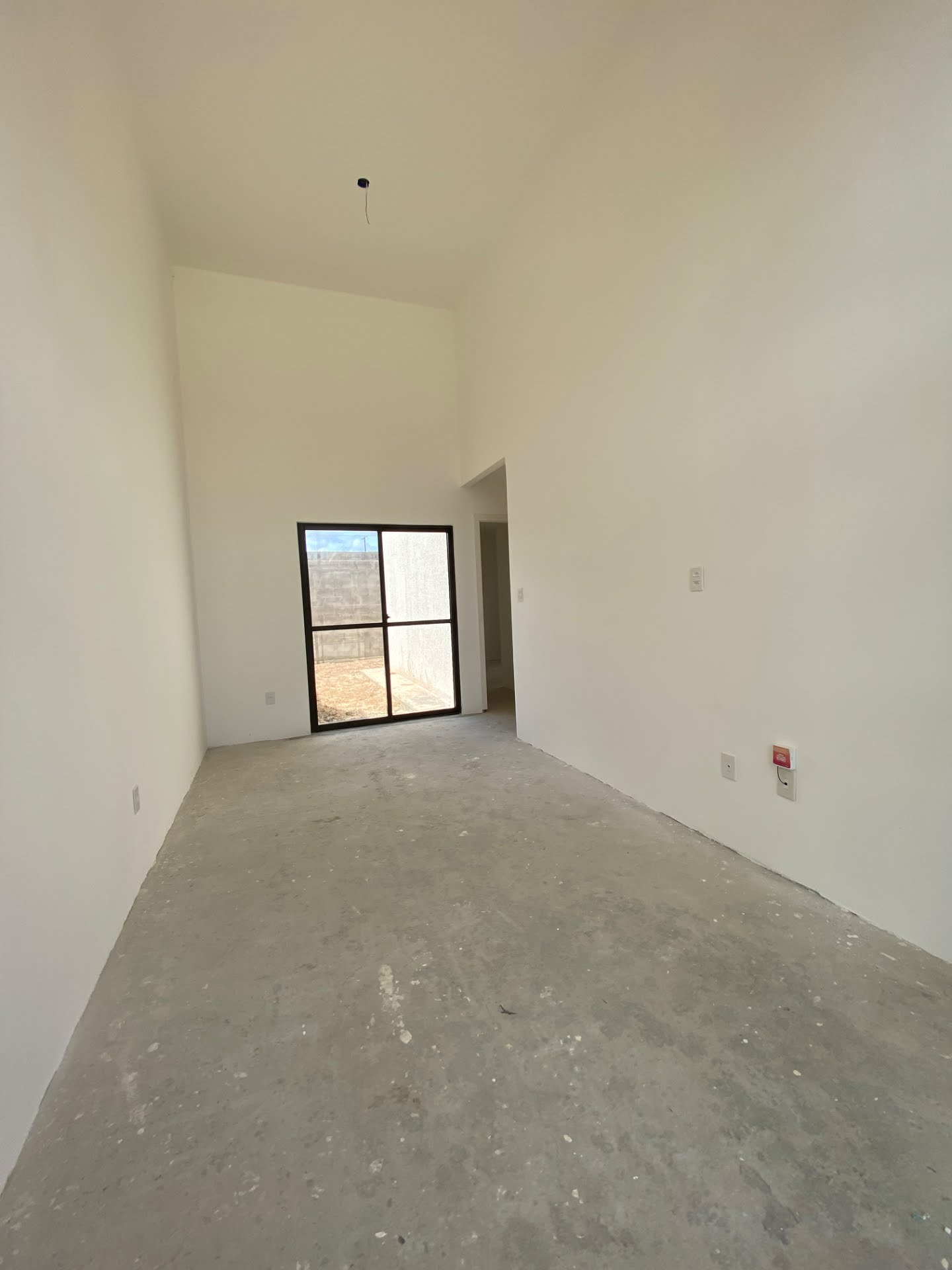 Casa à venda com 2 quartos, 1 suíte, 2 vagas e 126m² no Sim, Feira de Santana (BA) — foto 2 de 19