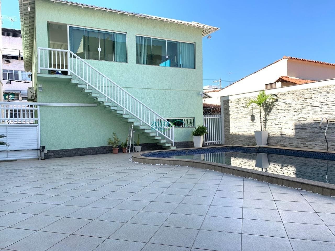Casa à venda com 4 quartos, 2 suítes, 8 vagas e 327m² no Vila da Penha, Rio de Janeiro (RJ) — foto 16 de 29