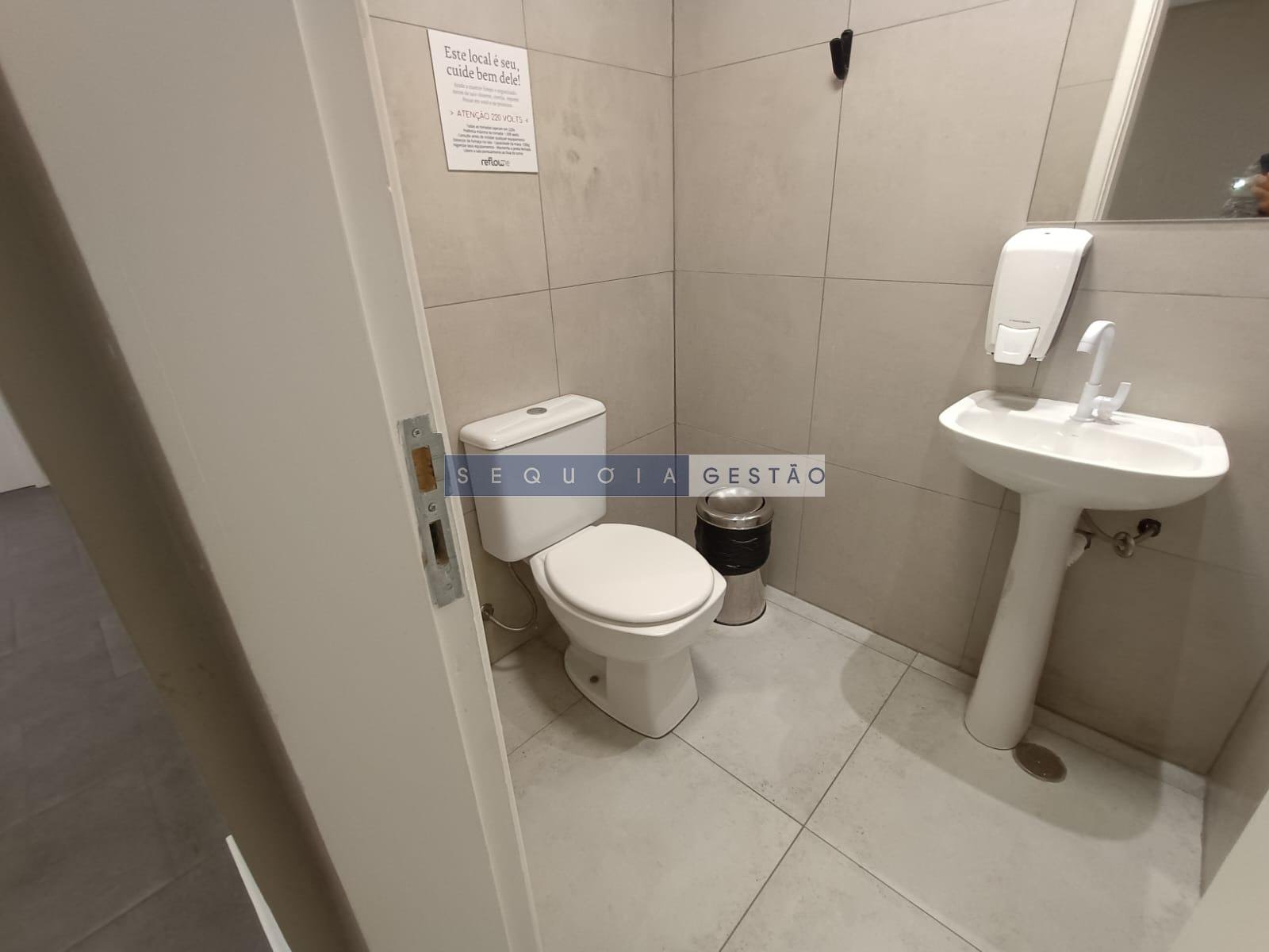 Comercial para alugar com 4 banheiros, 1 vaga e 360m² no República, São Paulo (SP) — foto 21 de 30
