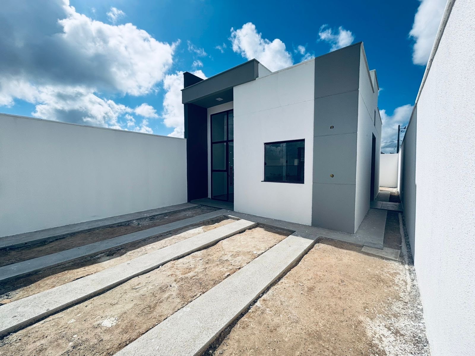Casa à venda com 2 quartos, 1 suíte, 2 vagas e 140m² no Santo Antônio dos Prazeres, Feira de Santana (BA) — foto 2 de 19