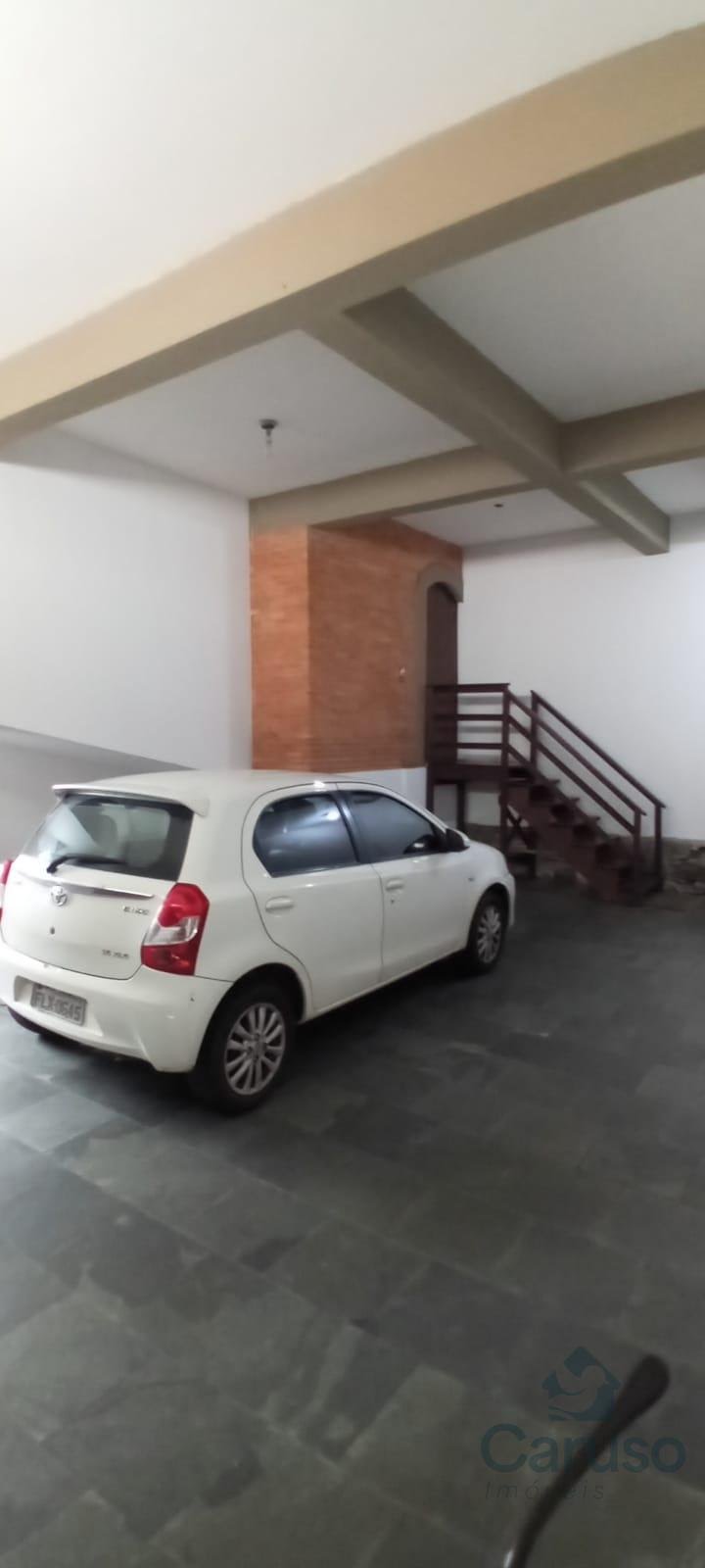 Casa à venda com 5 quartos, 1 suíte e 3 vagas no Jardim Planalto, Arujá (SP) — foto 2 de 27