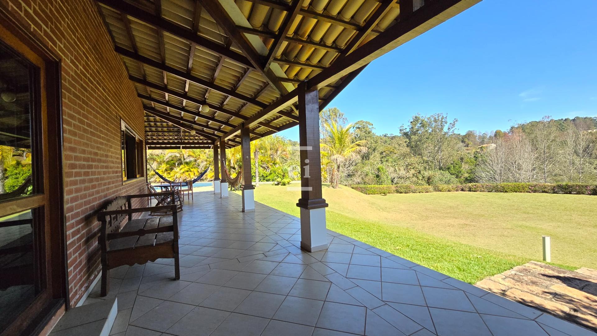 Casa em Condomínio de Chacaras em Jundiaí-SP | emiliaimoveis.com.br