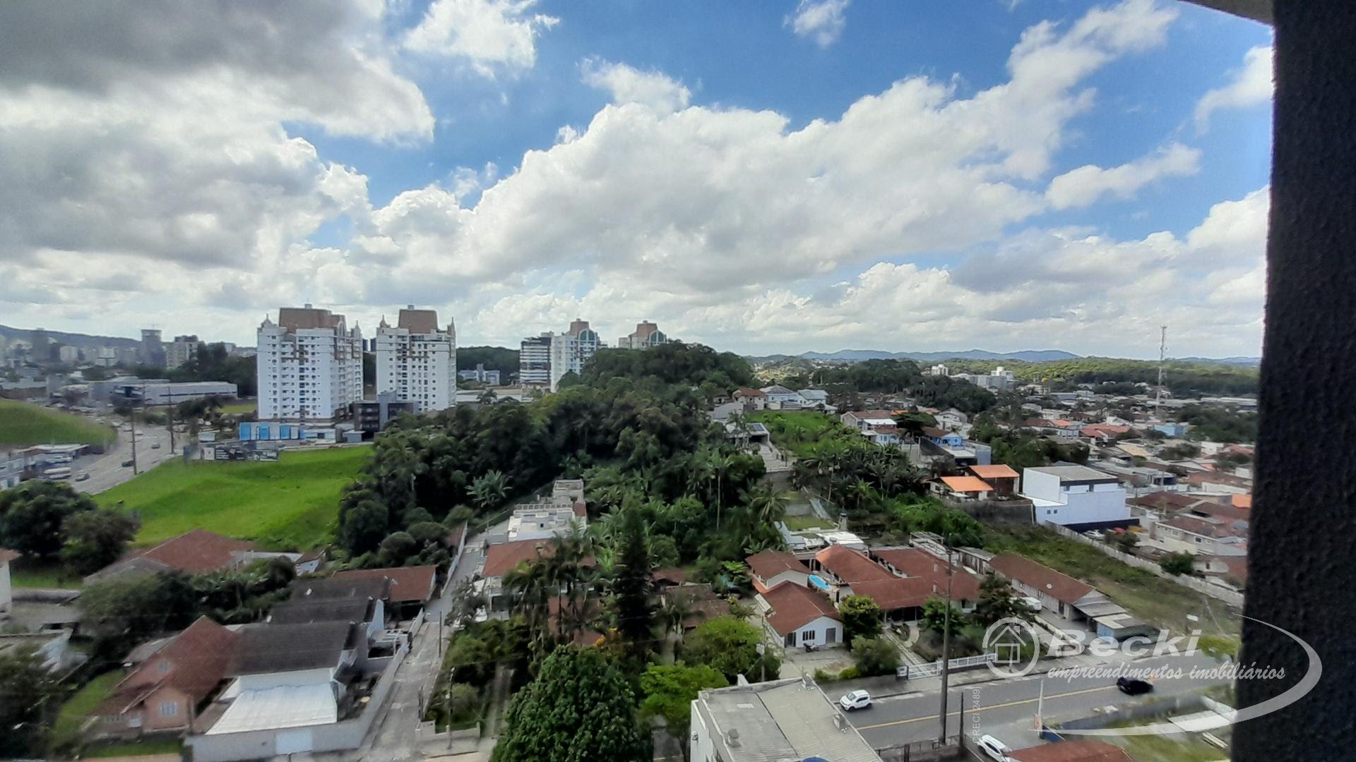 Apartamento à venda com 3 quartos, 1 suíte, 1 vaga e 74m² no Anita Garibaldi, Joinville (SC) — foto 21 de 23