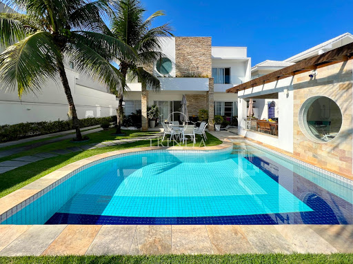 Fachada da casa à venda no Quintas do Rio