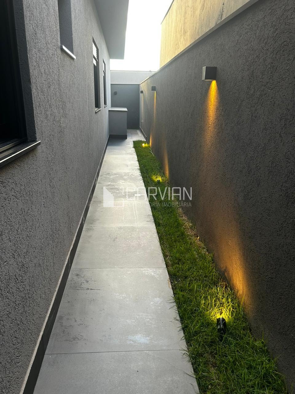 Casa à venda com 3 quartos, 3 suítes, 4 vagas e 144m² no Jardim Valencia, Ribeirão Preto (SP) — foto 22 de 24