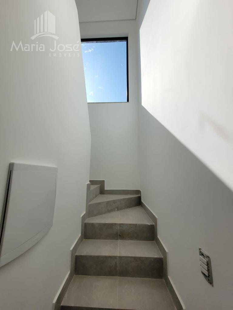 Casa à venda com 3 quartos, 1 suíte, 3 vagas e 145m² no Mata Grande, Sete Lagoas (MG) — foto 4 de 30