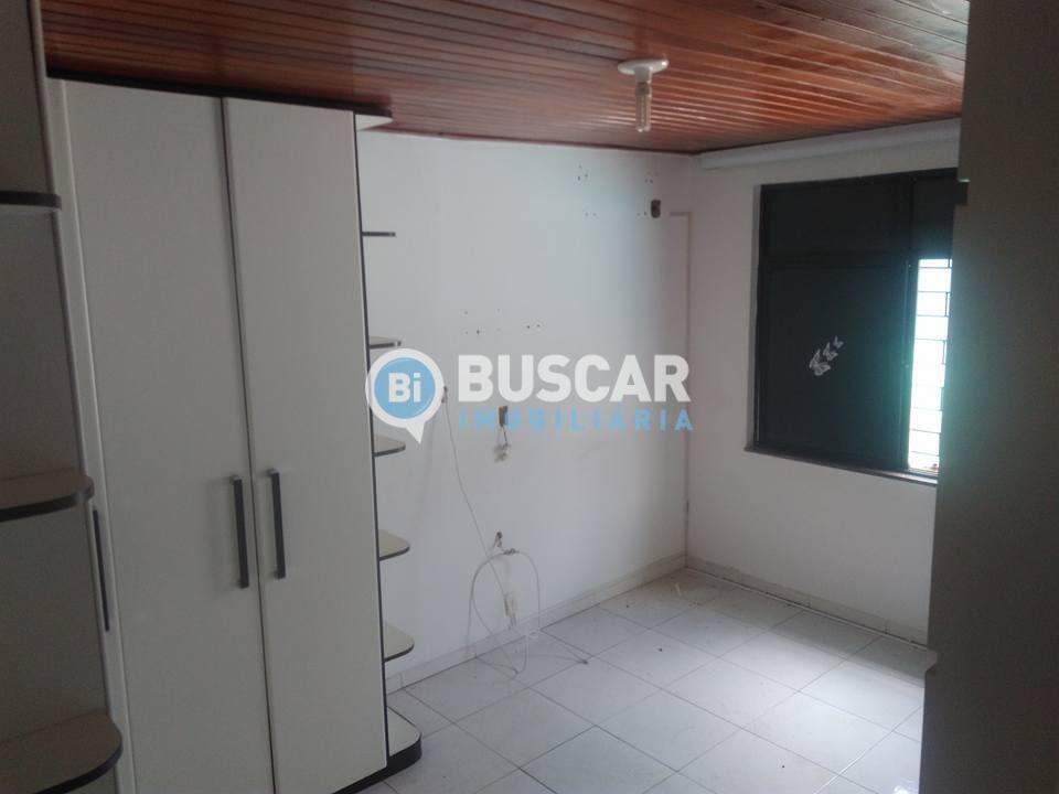 Casa à venda com 3 quartos, 1 suíte, 2 vagas e 250m² no Sobradinho, Feira de Santana (BA) — foto 27 de 30
