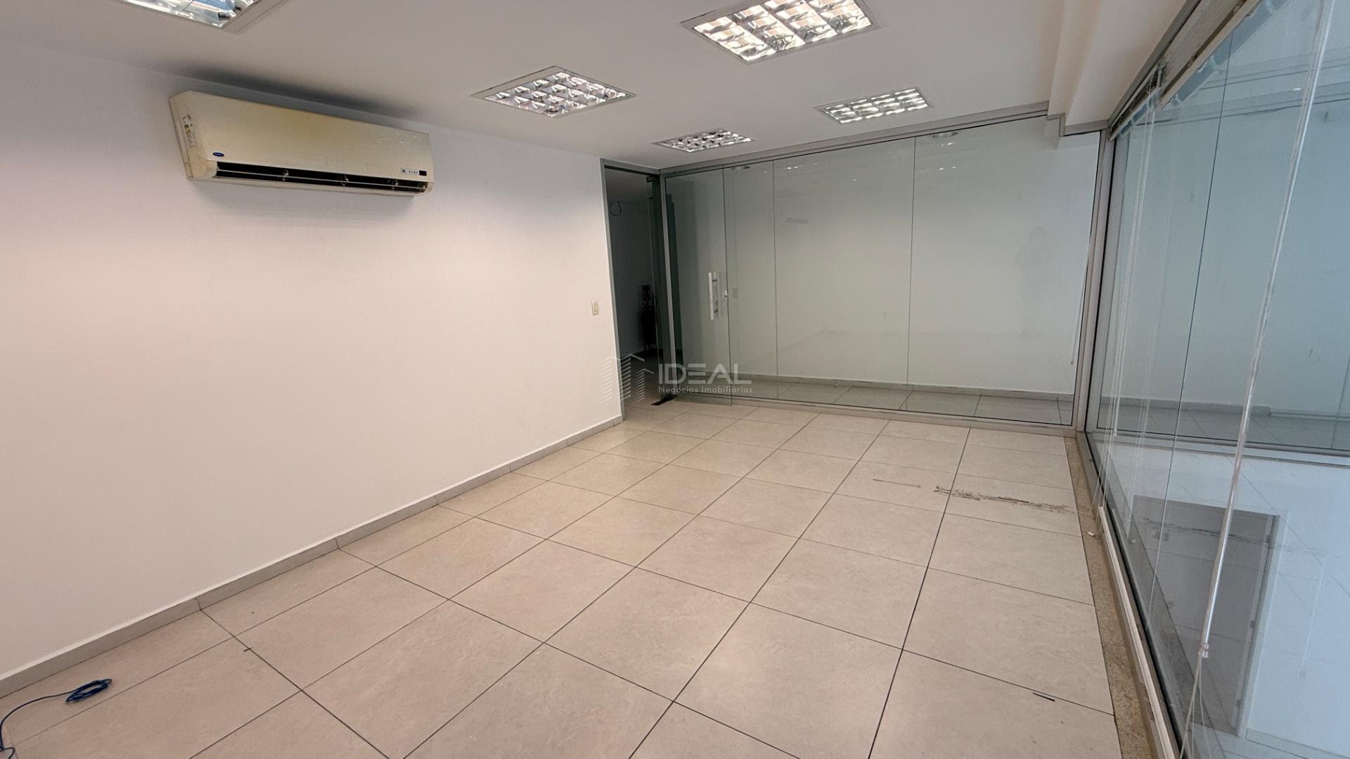 Comercial para alugar com 8 banheiros, 2 vagas e 480m² no Parque Tamandaré, Campos dos Goytacazes (RJ) — foto 13 de 30