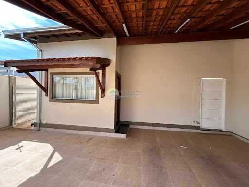 Casa em Jardim do Horto   -  Casa Branca