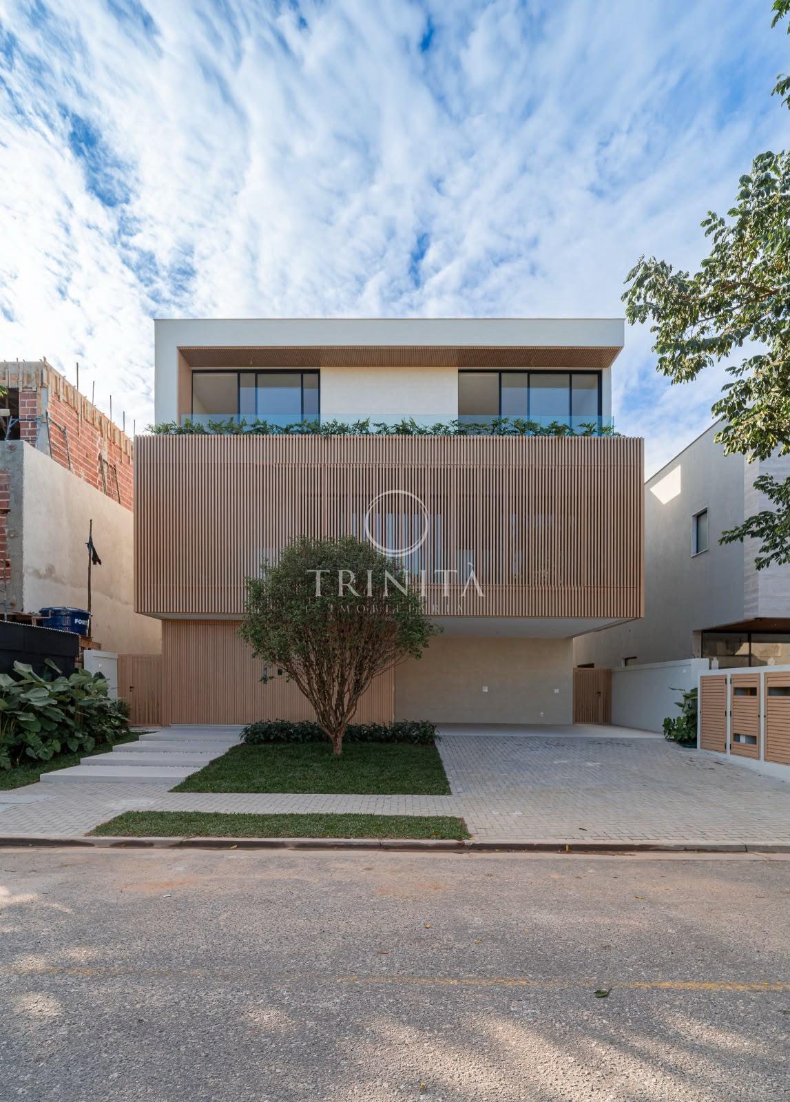 fachada-trinitaimobiliaria-alphaville
