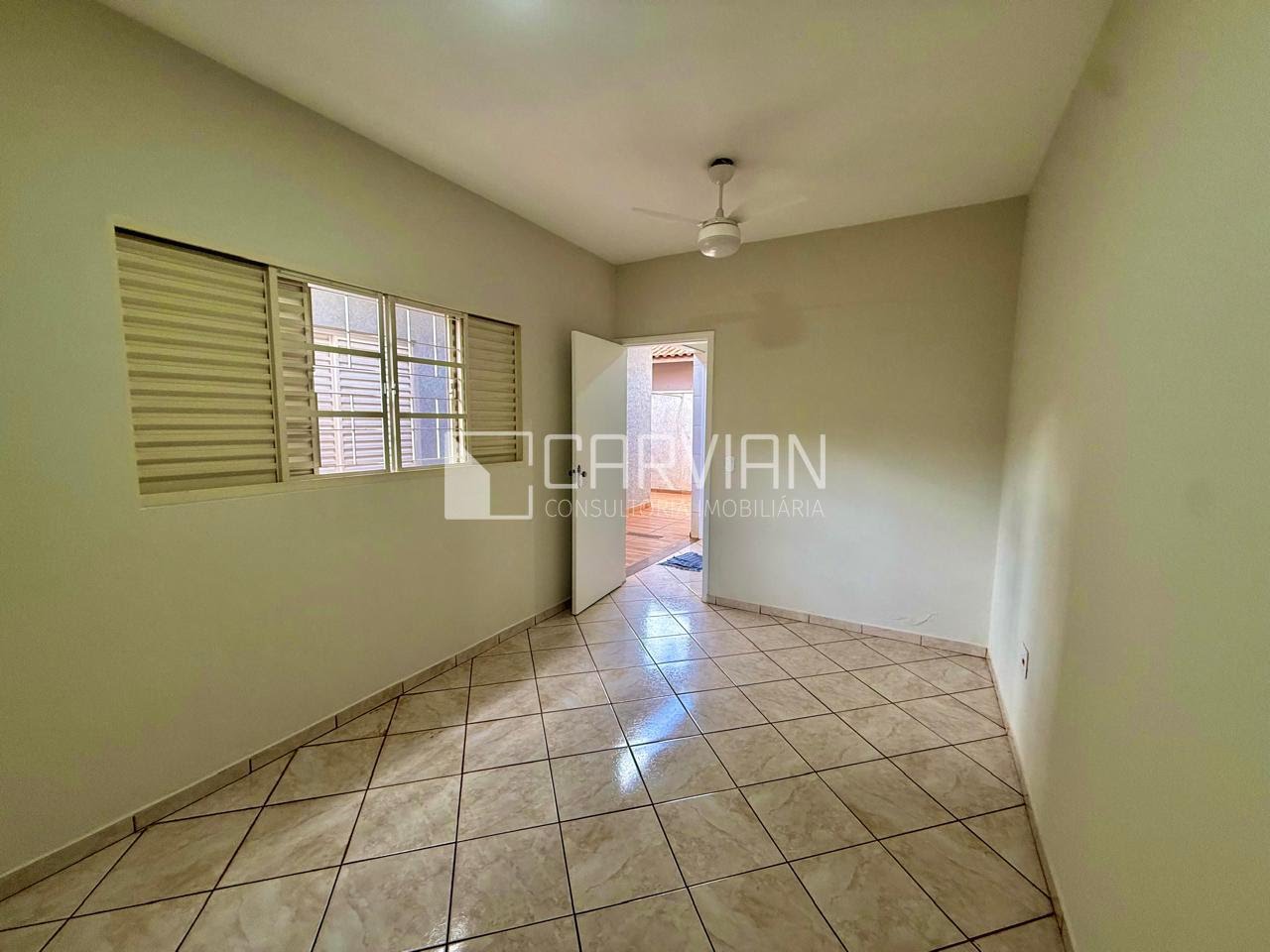 Casa à venda com 5 quartos, 1 suíte, 4 vagas e 200m² no Jardim Manoel Penna, Ribeirão Preto (SP) — foto 30 de 30