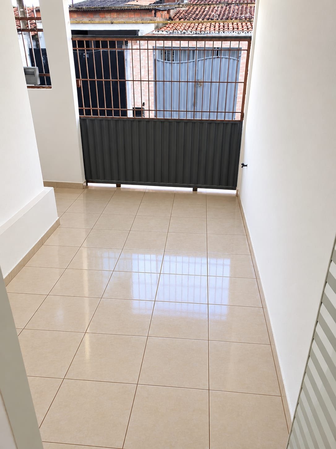 Casa à venda com 2 quartos, 1 banheiro, 1 vaga e 75m² no Muchila, Feira de Santana (BA) — foto 2 de 11