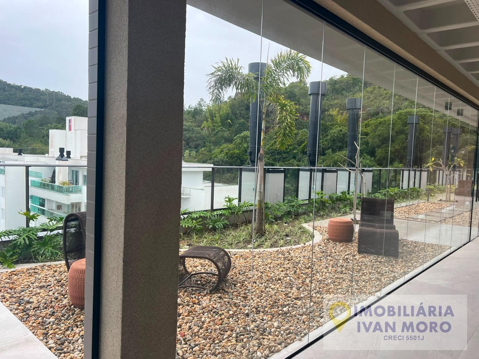 Apartamento à venda com 2 quartos, 2 suítes, 2 vagas e 74m² no Jurerê, Florianópolis (SC) — foto 7 de 24