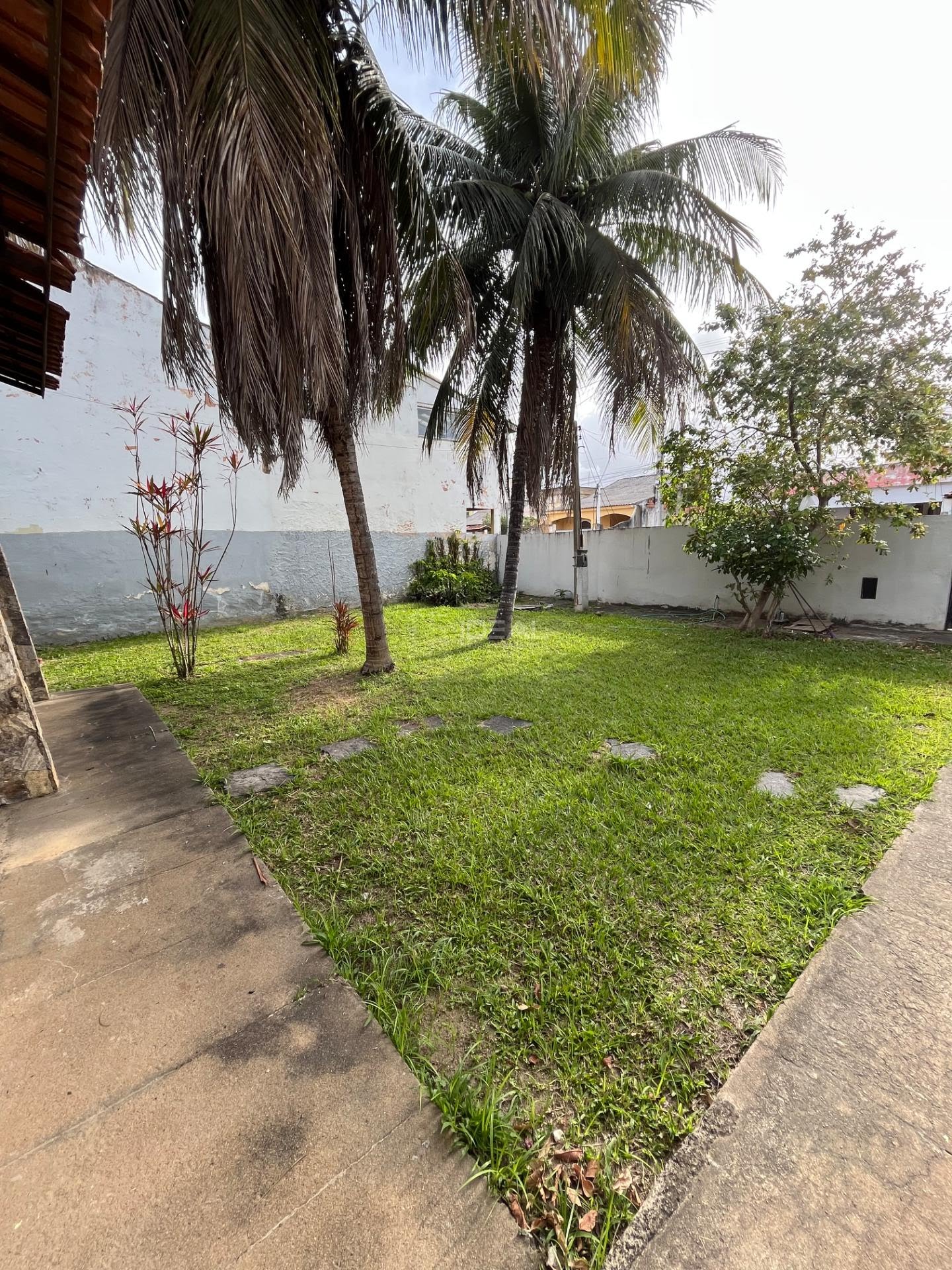 Casa à venda com 4 quartos, 3 vagas e 135m² no Parque Sao Benedito, Campos dos Goytacazes (RJ) — foto 3 de 21