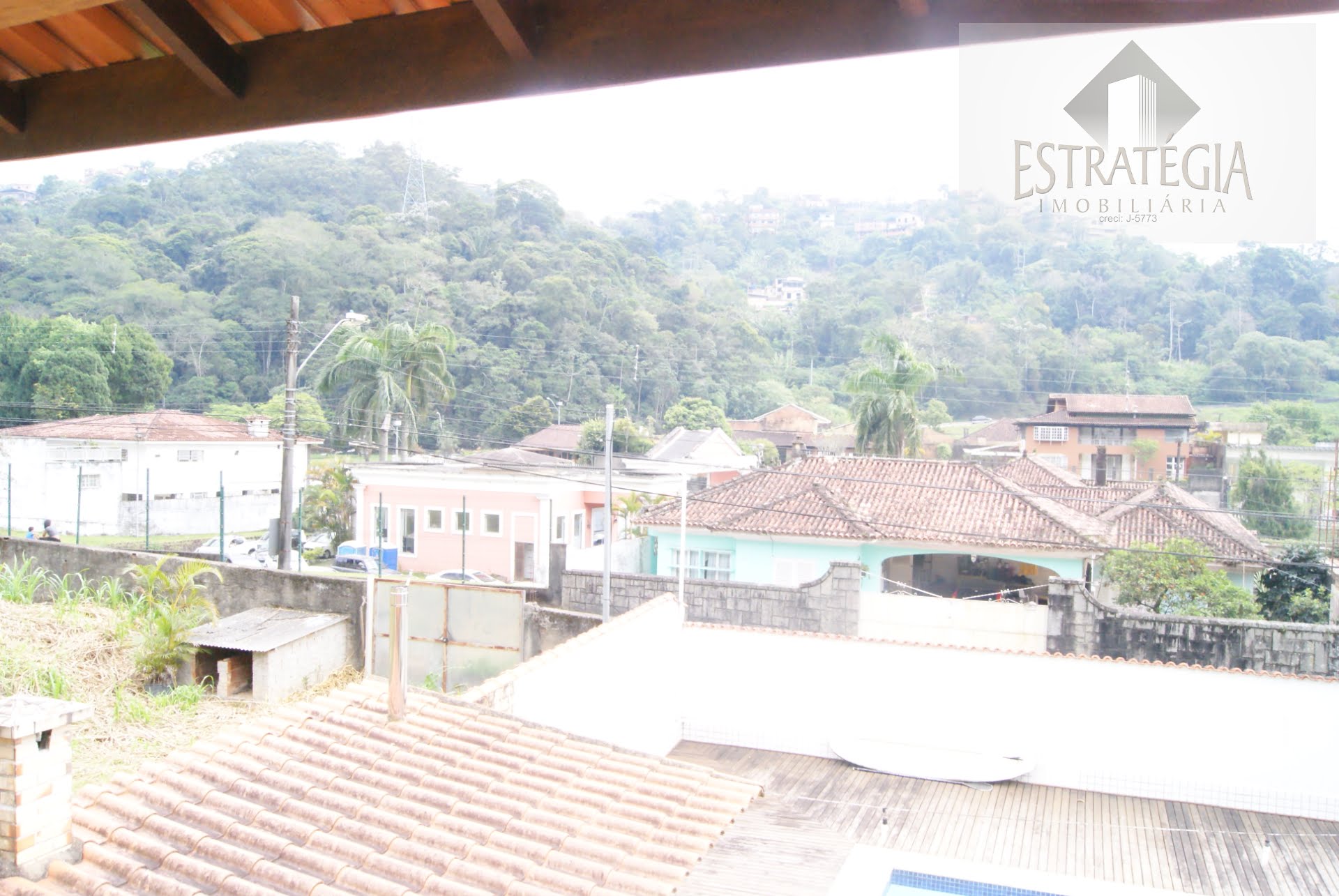 Casa à venda com 5 quartos, 4 suítes, 6 vagas e 260m² no Quitandinha, Petrópolis (RJ) — foto 9 de 30