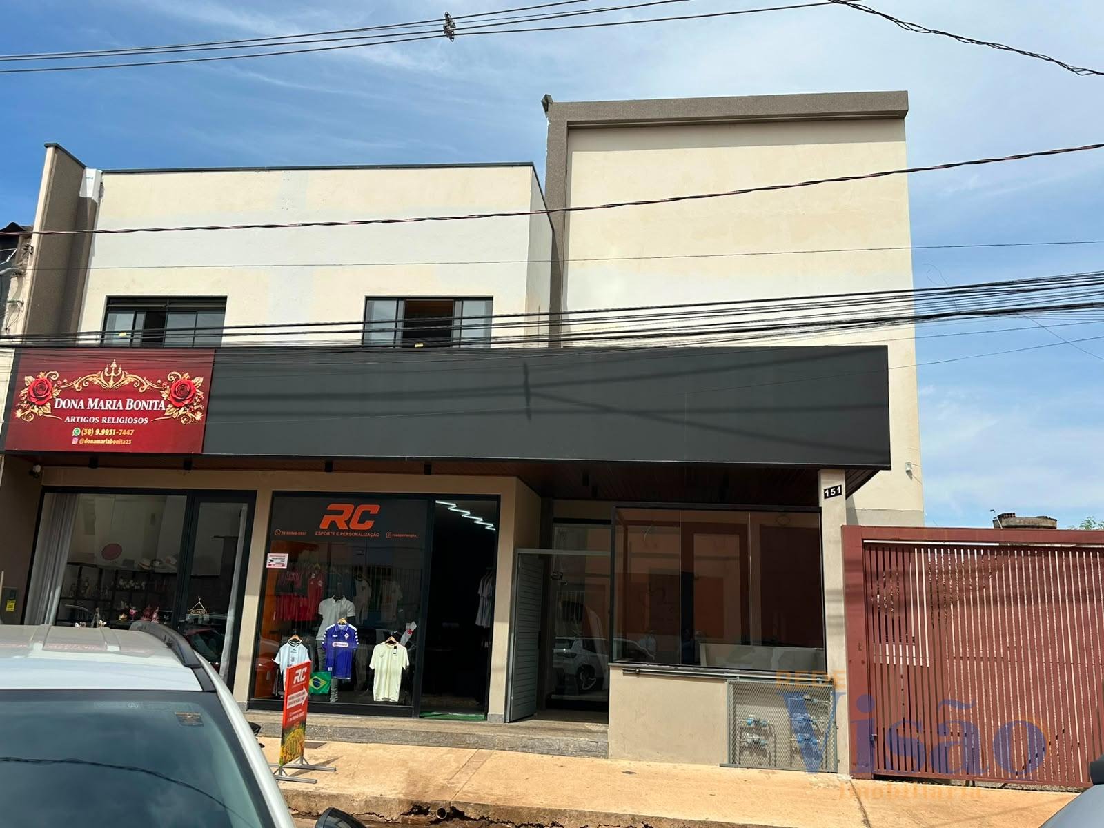 Comercial para alugar com 4 banheiros e 200m² no Centro, Paracatu (MG) — foto 2 de 2