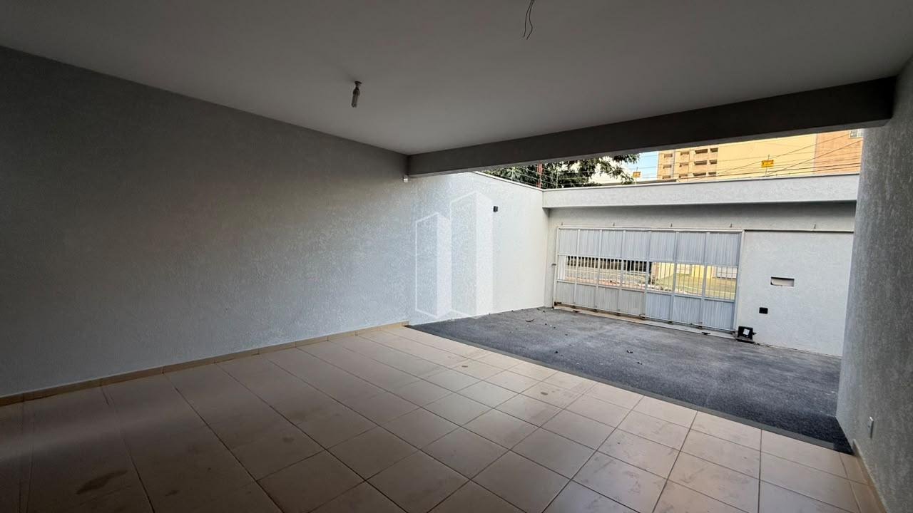 Casa à venda com 3 quartos, 3 suítes, 4 vagas e 240m² no Jardim Atlântico, Goiânia (GO) — foto 3 de 22