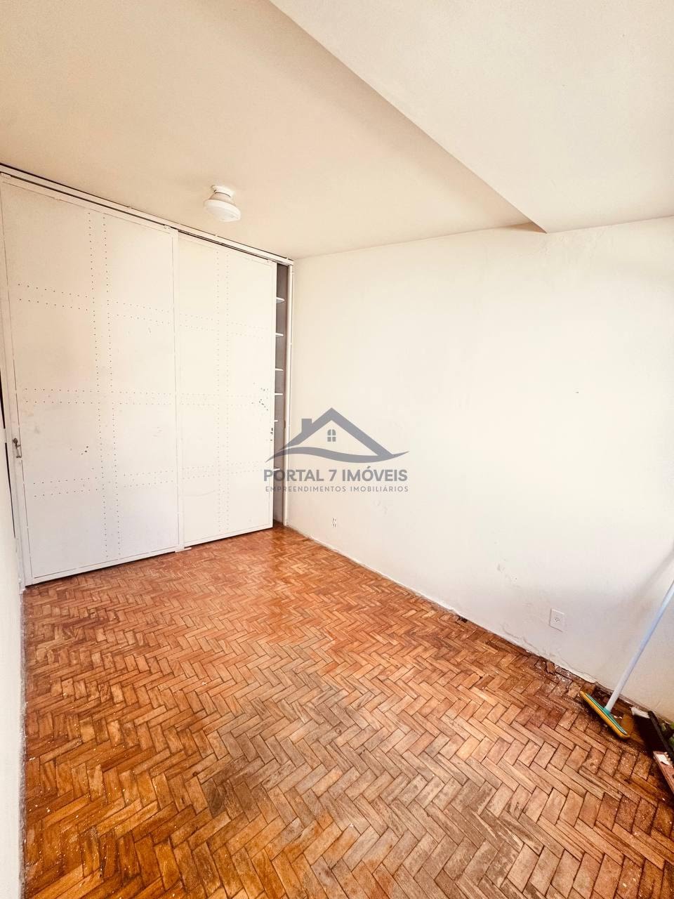 Casa à venda com 2 quartos, 1 suíte, 2 vagas e 300m² no Santa Helena, Sete Lagoas (MG) — foto 4 de 20