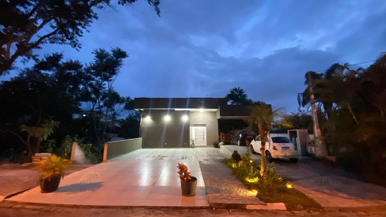 Casa à venda com 3 quartos, 3 suítes e 2200m² no Arujá Hills III, Arujá (SP) — foto 3 de 30