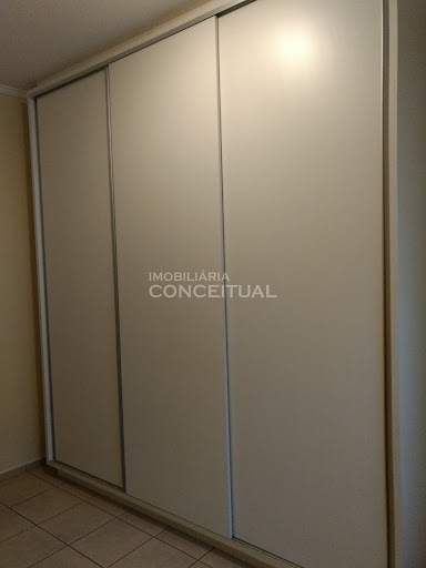Quarto 2 - Armário