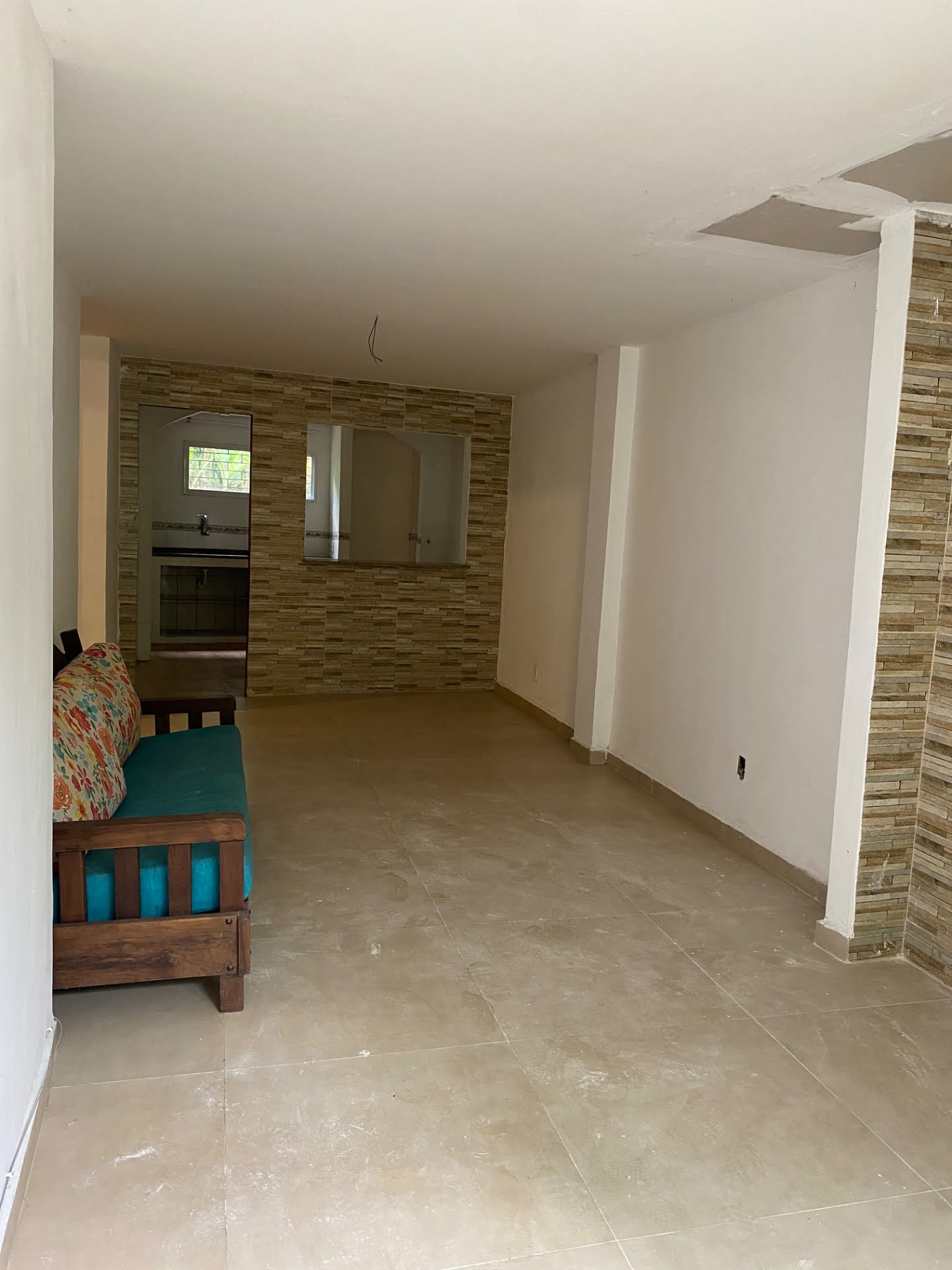 Casa para alugar com 2 quartos, 1 banheiro, 1 vaga e 70m² no Vargem Grande, Rio de Janeiro (RJ) — foto 3 de 10
