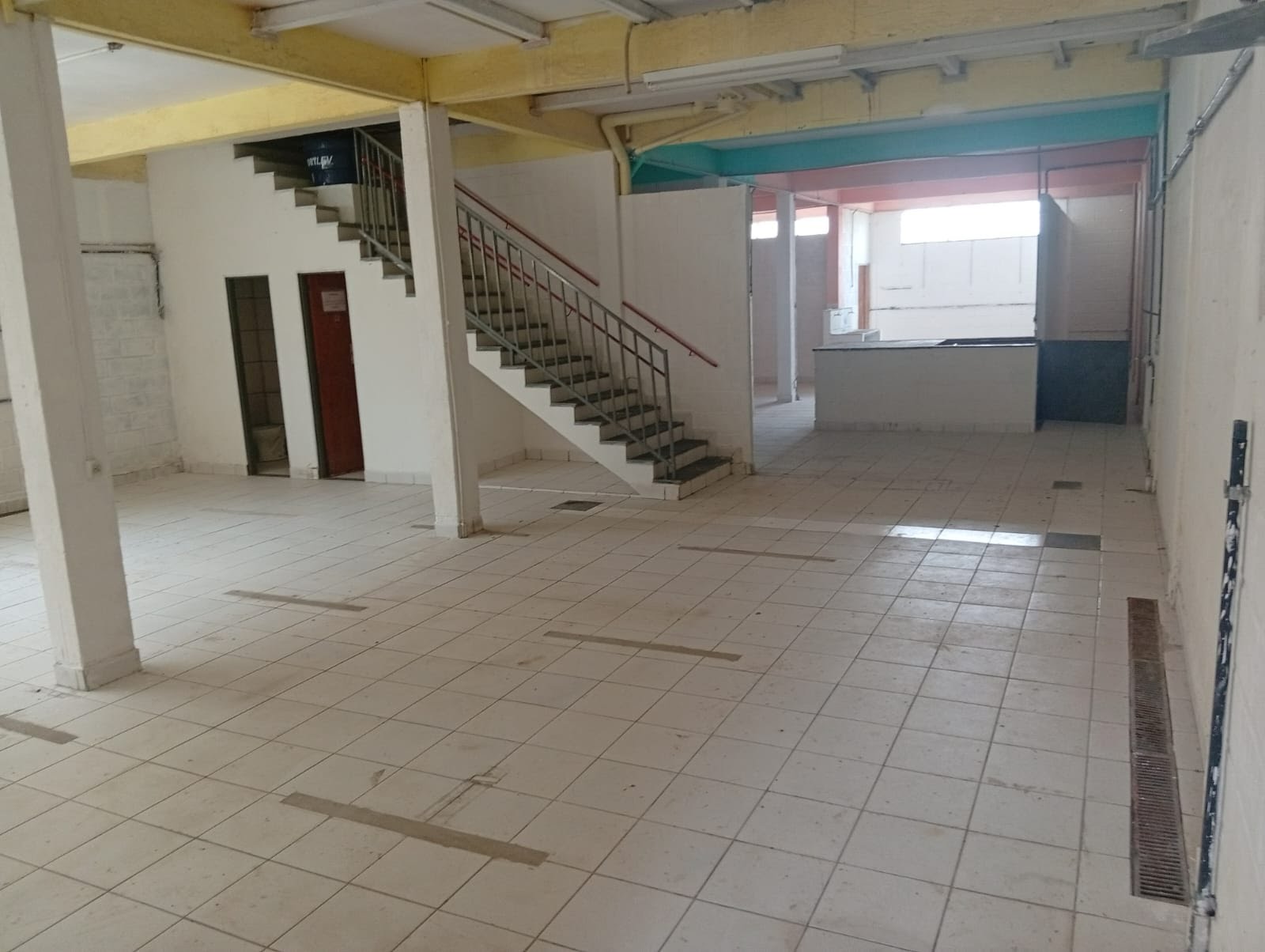 Depósito-Galpão, 250 m² - Foto 3