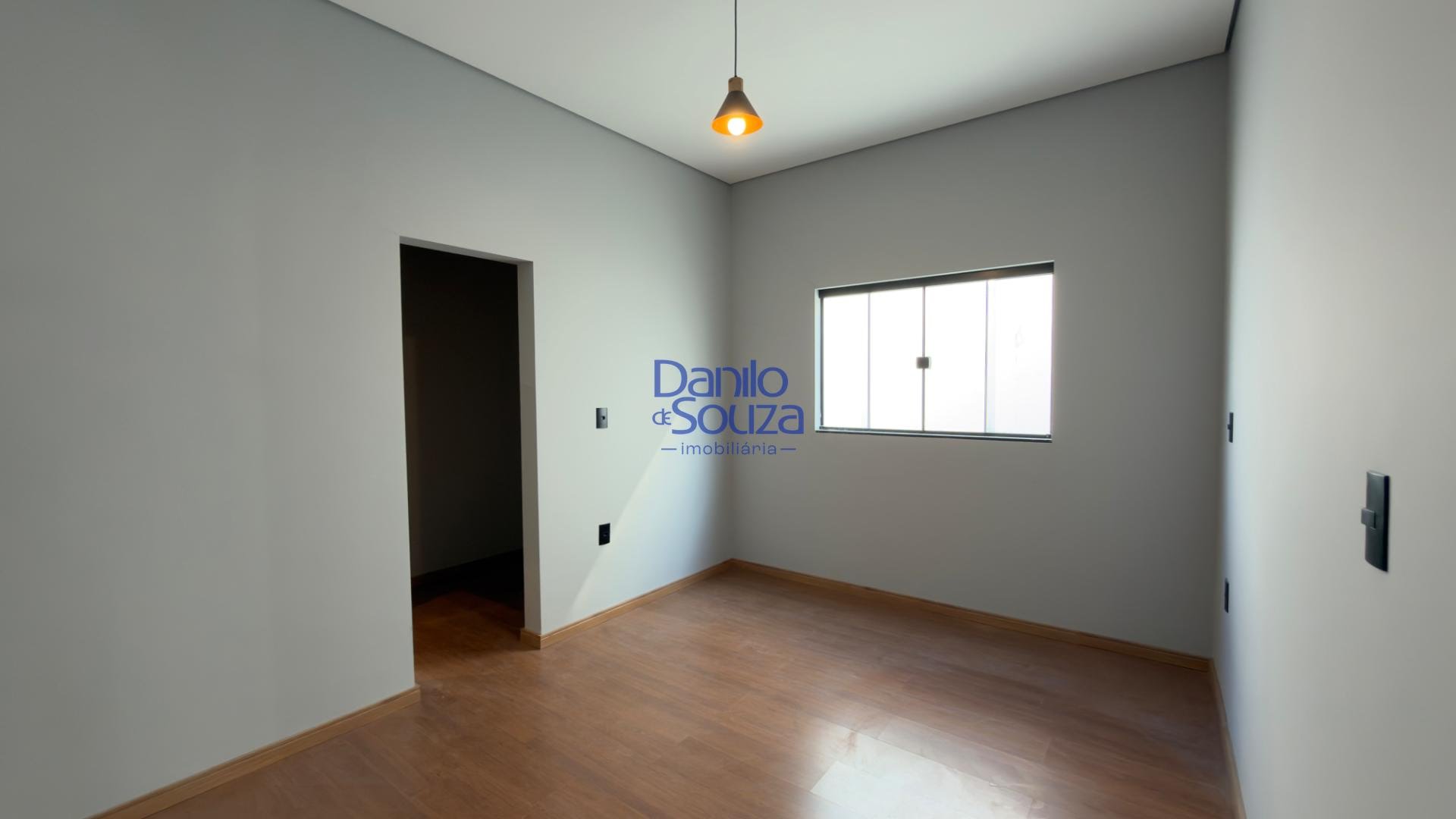 Casa à venda com 3 quartos, 1 suíte, 2 vagas e 128m² no Jardim Europa V, Araxá (MG) — foto 8 de 11