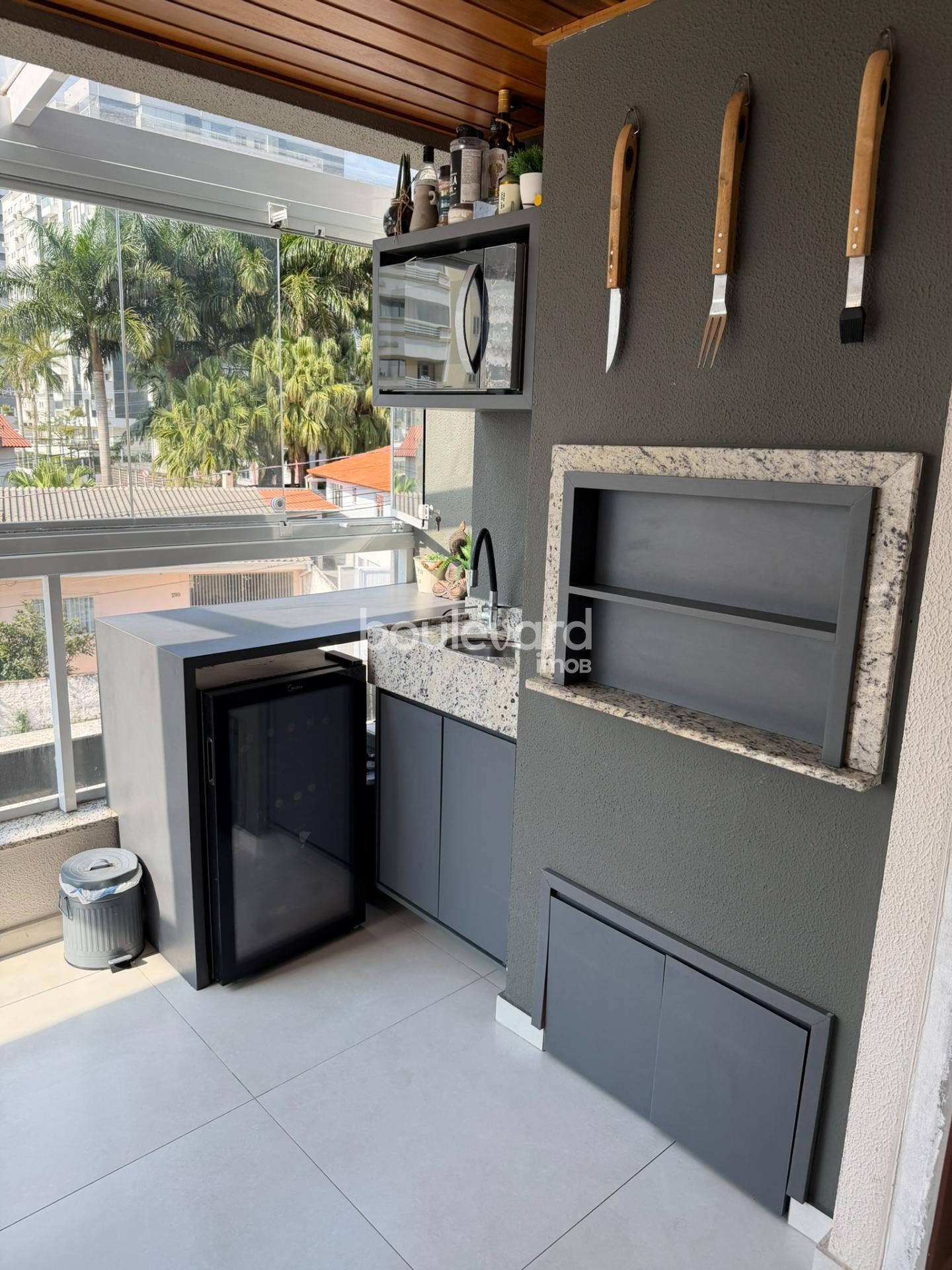 Apartamento à venda com 3 quartos, 1 suíte, 1 vaga e 83m² no Barreiros, São José (SC) — foto 11 de 30
