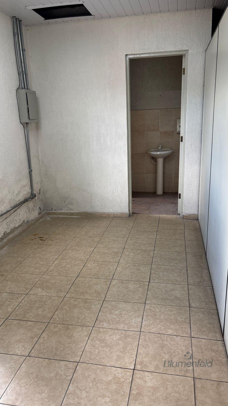 Comercial à venda com 2 banheiros e 125m² no Vila Virginia, Itaquaquecetuba (SP) — foto 9 de 12