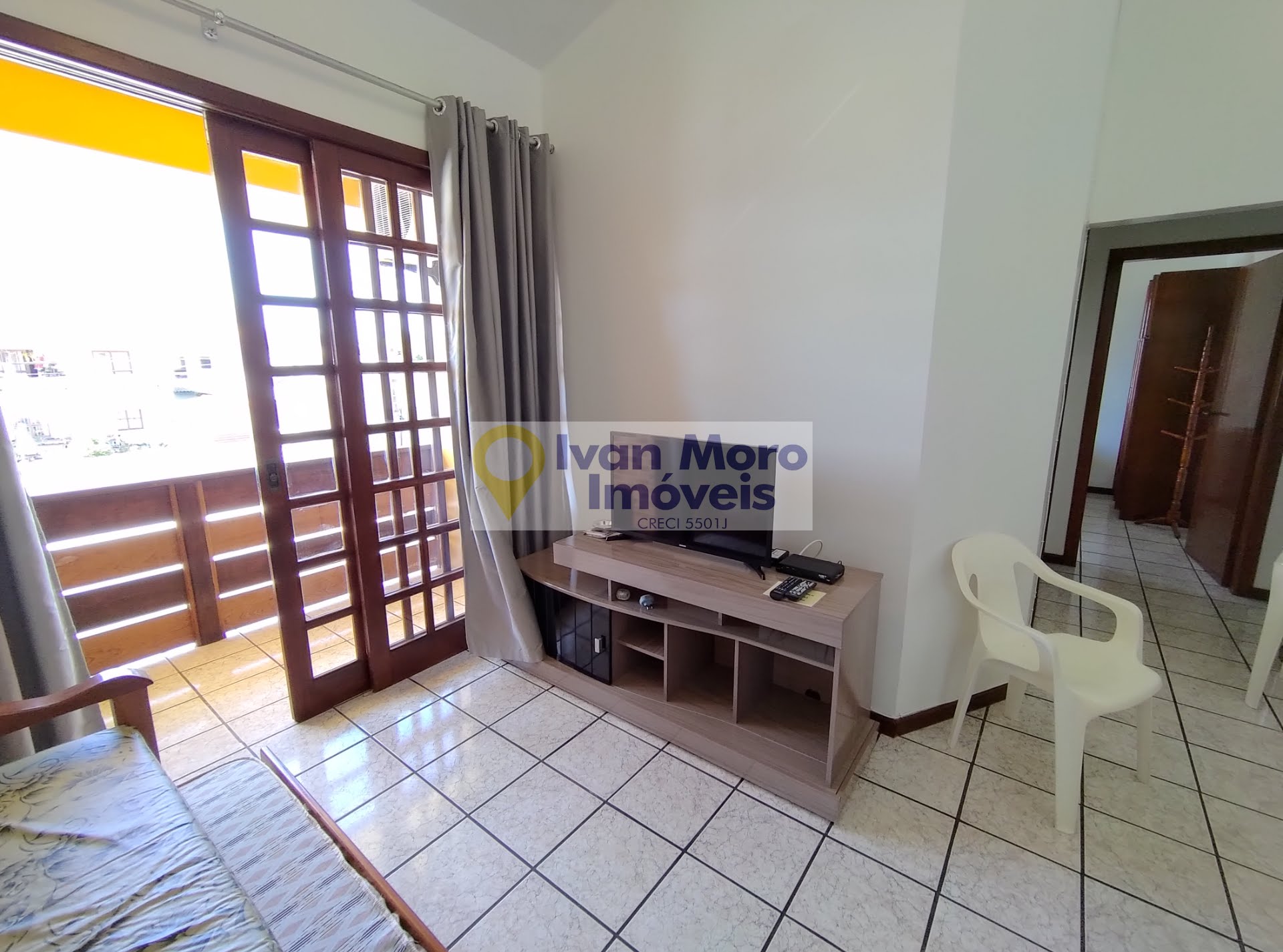 Apartamento para alugar com 2 quartos, 1 banheiro, 1 vaga e 60m² no Daniela, Florianópolis (SC) — foto 2 de 28