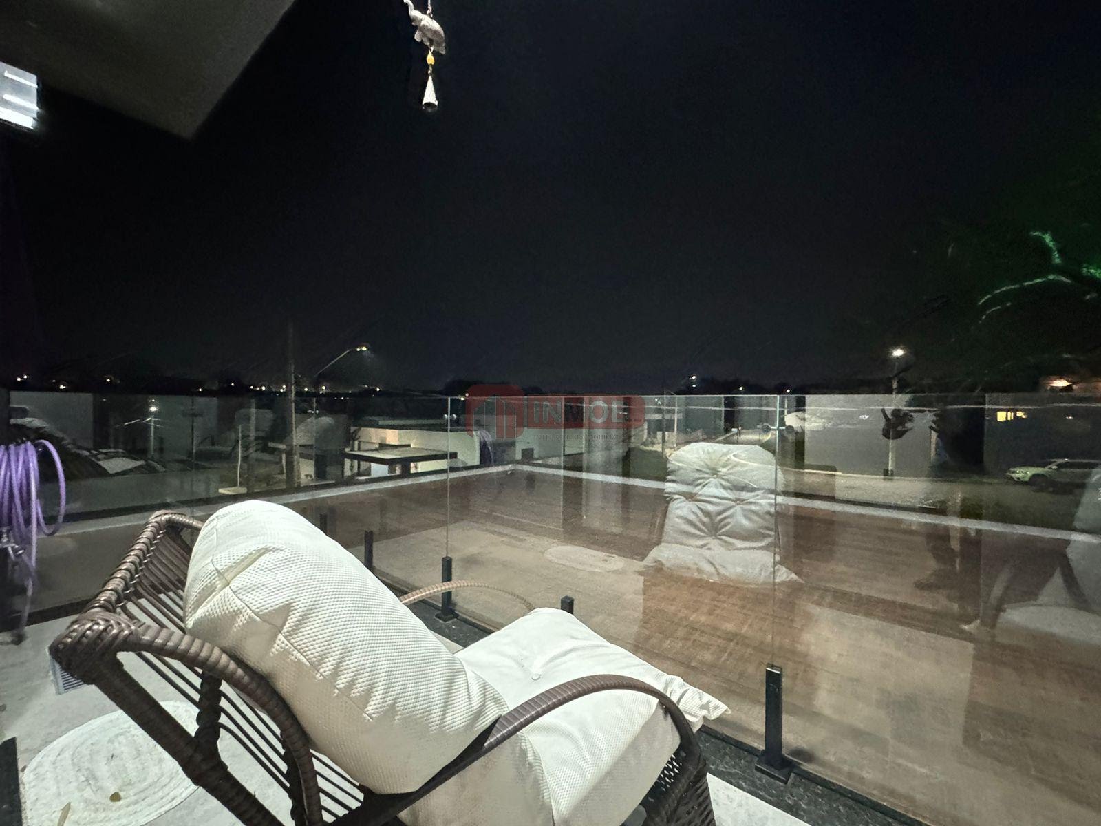 Casa à venda com 3 quartos, 2 suítes, 2 vagas e 267m² no Loteamento Residencial Parque das Araucárias, Tremembé (SP) — foto 23 de 30