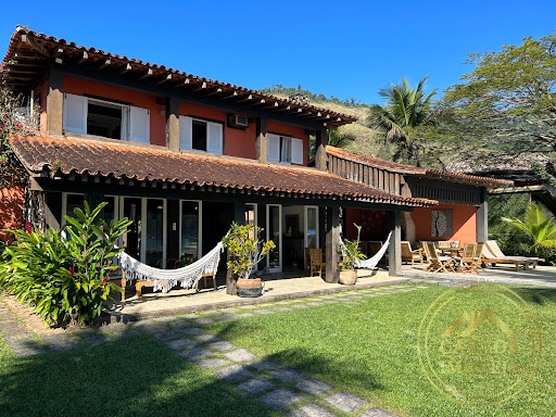 Casa na Praia para Temporada em Angra dos Reis / RJ no bairro Retiro