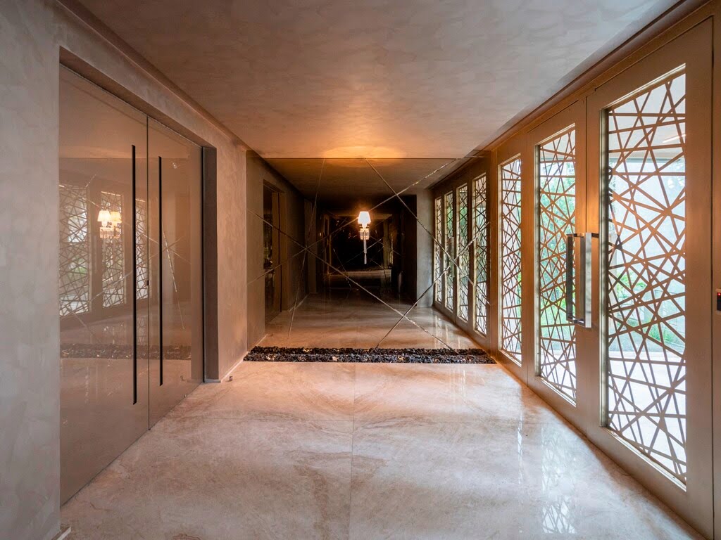 Hall