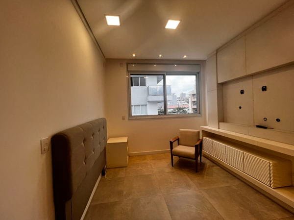 Casa à venda com 2 quartos, 1 suíte, 2 vagas e 180m² no Jurerê, Florianópolis (SC) — foto 15 de 17