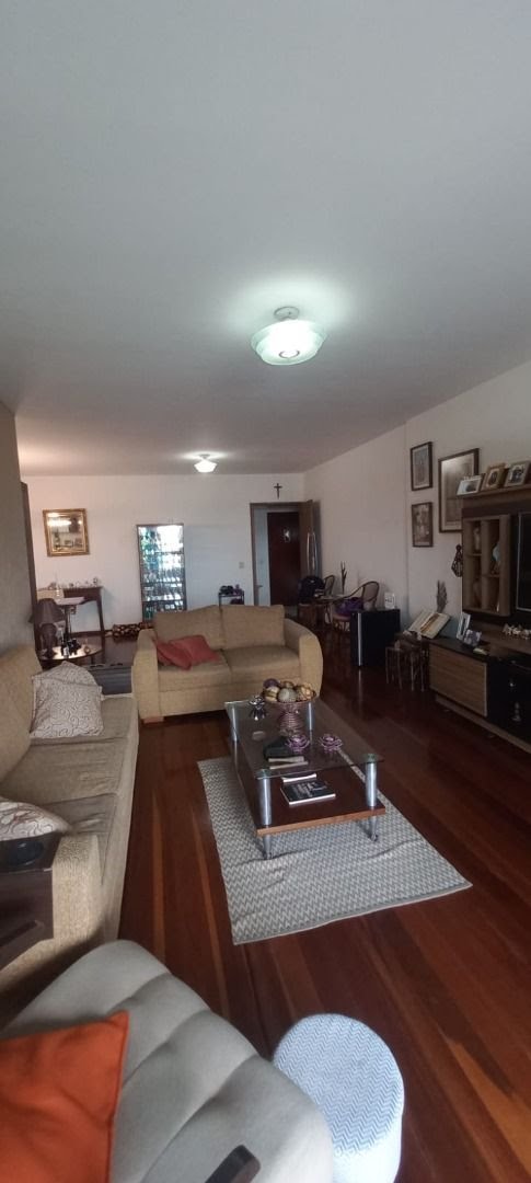 Apartamento à venda com 4 quartos, 1 banheiro, 2 vagas e 180m² no Espinheiro, Recife — foto principal