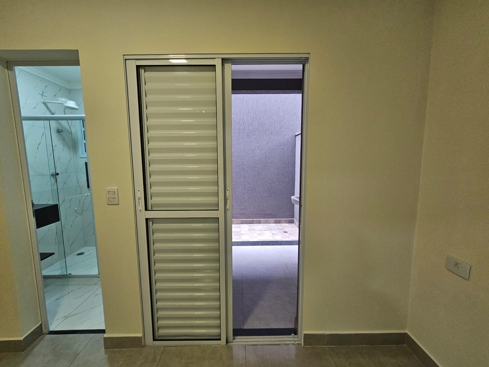 Apartamento para alugar com 1 quarto, 1 suíte e 28m² no Jardim Mangalot, São Paulo (SP) — foto 20 de 24